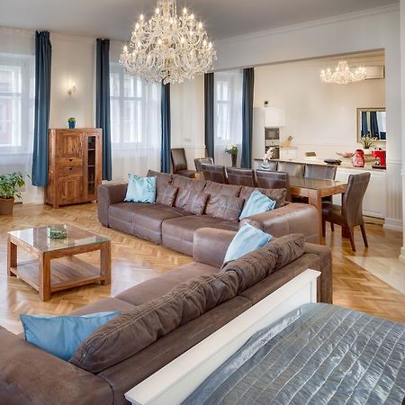 Smetanovo Nabrezi - Riverview Old Town Apartment プラハ エクステリア 写真