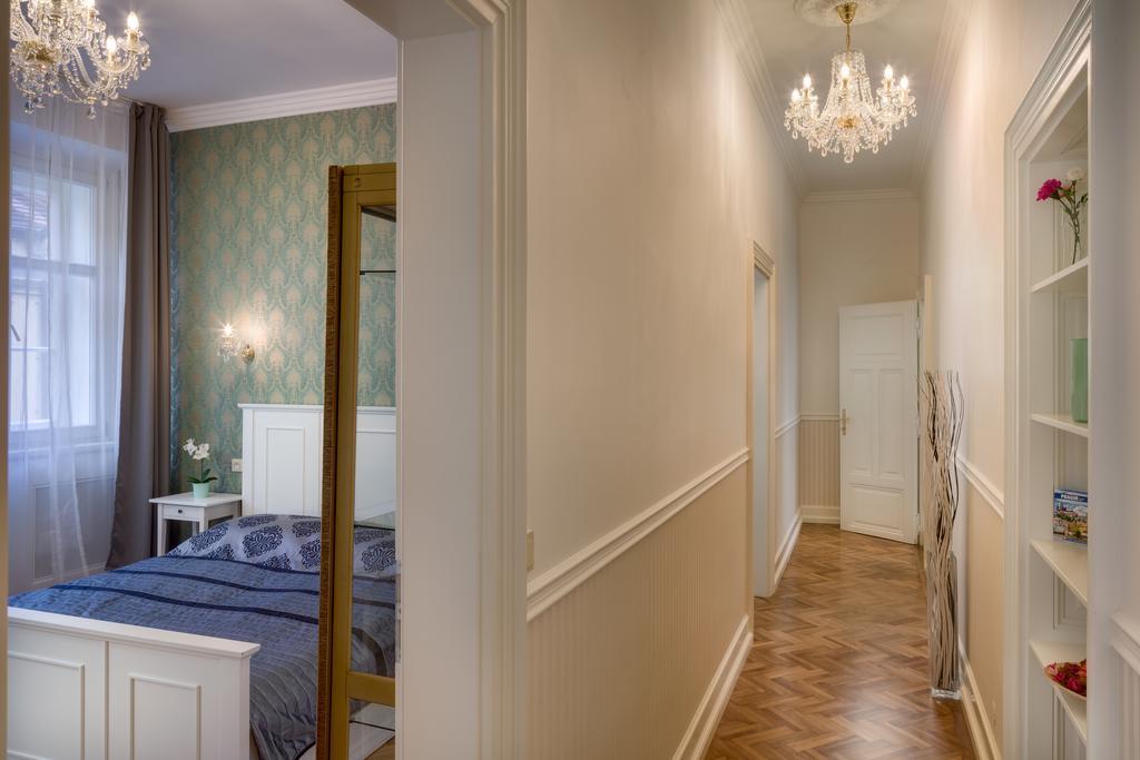 Smetanovo Nabrezi - Riverview Old Town Apartment プラハ エクステリア 写真
