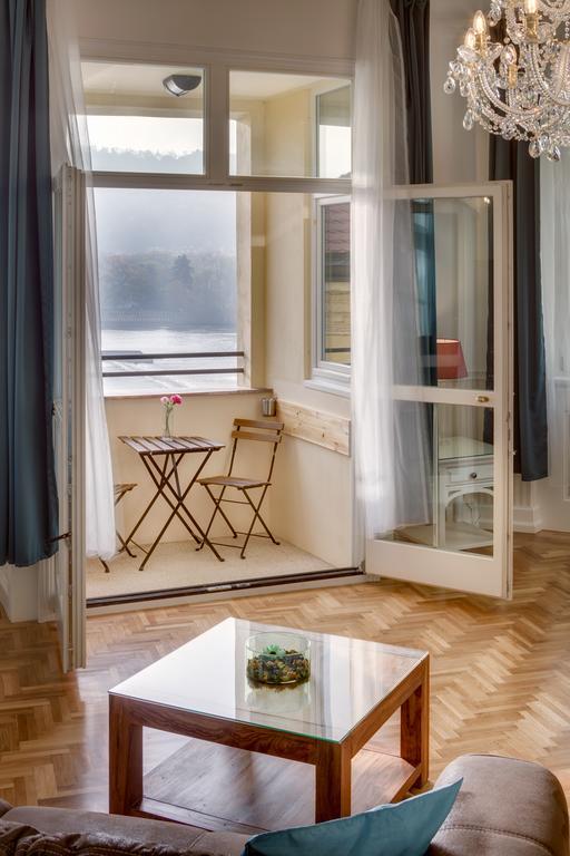Smetanovo Nabrezi - Riverview Old Town Apartment プラハ エクステリア 写真